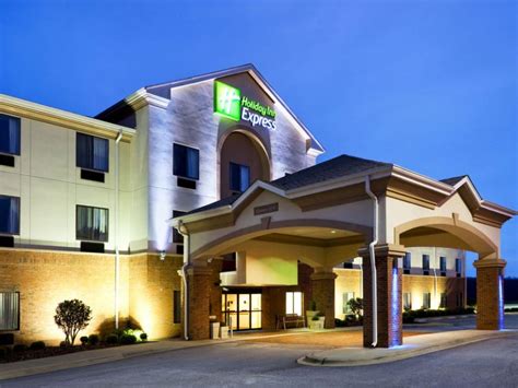 Holiday Inn Express | VisitNC.com