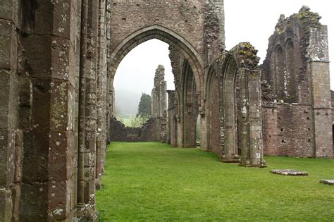 Llanthony Priory