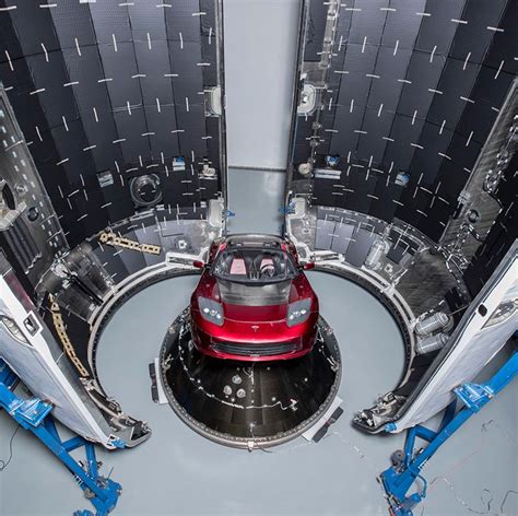 Tesla Roadster with 'Starman' completes first orbit around the sun ...