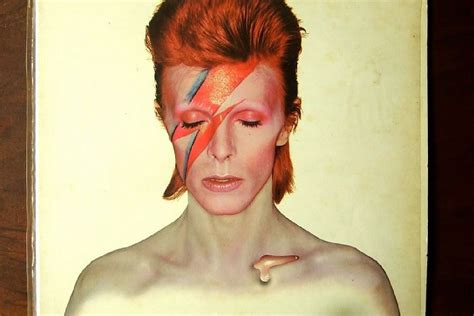 When iconic singer David Bowie was 'airbrushed into androgyny’ on cover ...