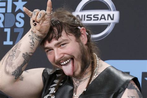 Fans react to Post Malone's questionable new face tattoos - Goss.ie