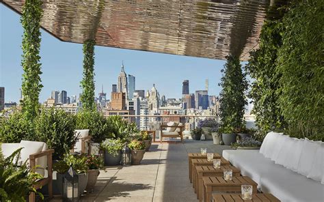 3 NYC Rooftop Bars Where You Can Enjoy a Drink with a View | Alcohol ...