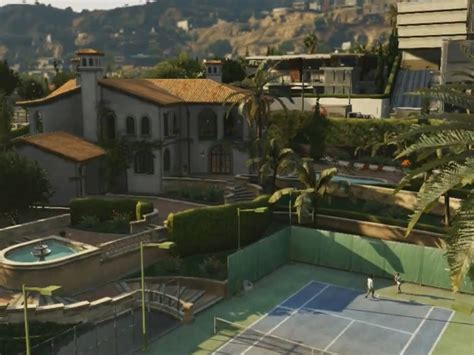 Man Wants to Build Michael's House from GTA V - Kickstarter Campaign ...