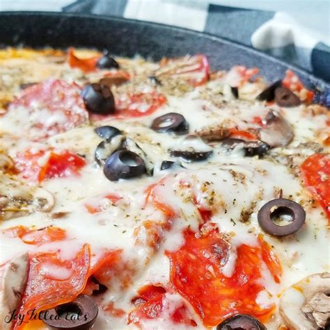 Meatzza Pizza - Keto, Low Carb, Gluten-Free - EASY Meatza Recipe