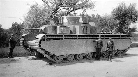 Russian T-35 Heavy Tank - Tanks, Steel and Firepower - War Photos