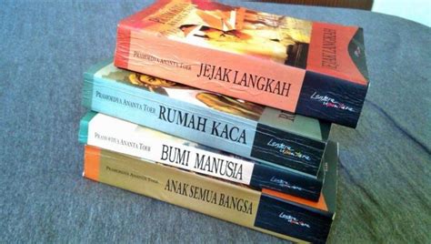 20 Novel Terbaik Indonesia Sepanjang Masa yang Harus Dibaca