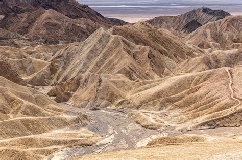 Premium Photo | Zabriskie point death valley np