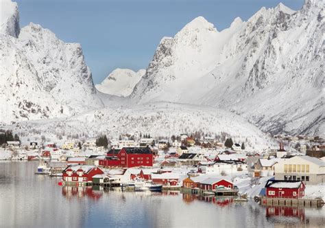 Reine, Norway photo on Sunsurfer