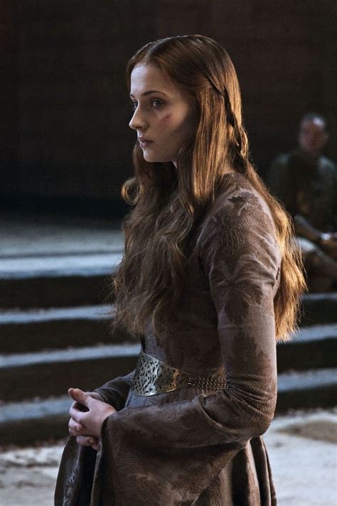 Sansa - Costume Journey | Sansa stark, Sansa stark photos, Sansa