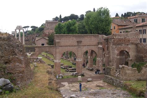 Roman Forum | Ancient roman architecture, Roman architecture, Ancient ...