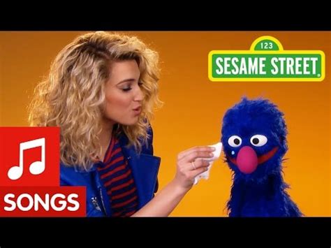 (76) Sesame Street: Try a Little Kindness (with Tori Kelly) - YouTube | Tori kelly, Literacy ...