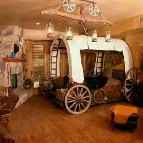 I would love this western themed room! Love the wagon bed. | For the Home | Pinterest | Oregon ...