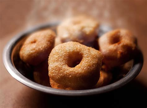 Medu Vada or Daal Vada Recipe