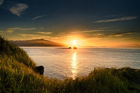 Jeju Beach Sunrise Vd702 Stock Photo - Download Image Now - Beach, Beauty, Beauty In Nature - iStock