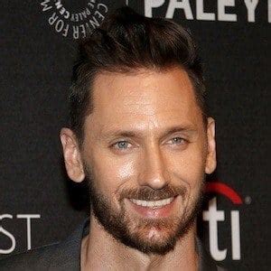 Derek Wilson - Age, Family, Bio | Famous Birthdays