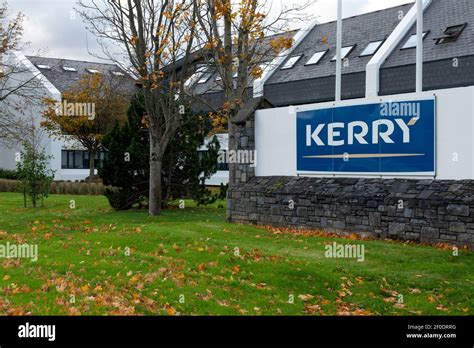 Kerry group logo hi-res stock photography and images - Alamy