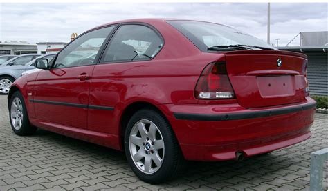 BMW 3 SERIES COMPACT - Review and photos