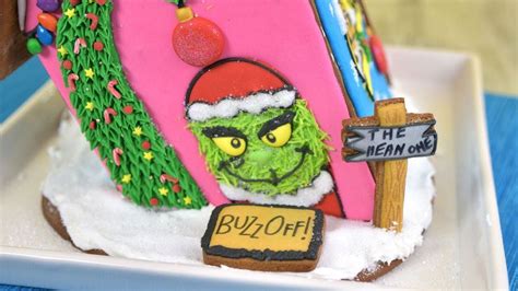 HOW TO MAKE LEANING GRINCH GINGERBREAD HOUSE BY HANIELA'S | Gingerbread ...