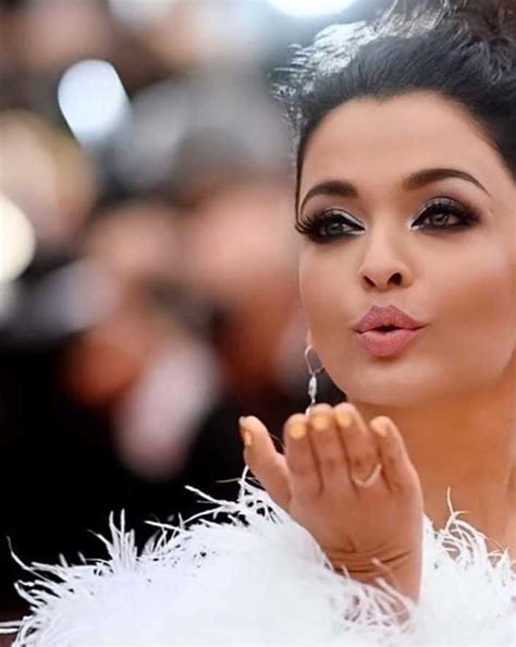 Cannes 2019: Aishwarya Rai Bachchan is on a photo sharing spree ...