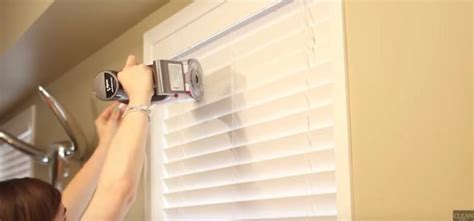 How to Clean Your Blinds Without Taking Them Down | TipHero