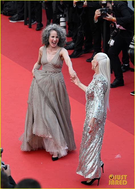 Helen Mirren Wows with Super Long Hair Extensions on Cannes Red Carpet: Photo 4766168 | Helen ...