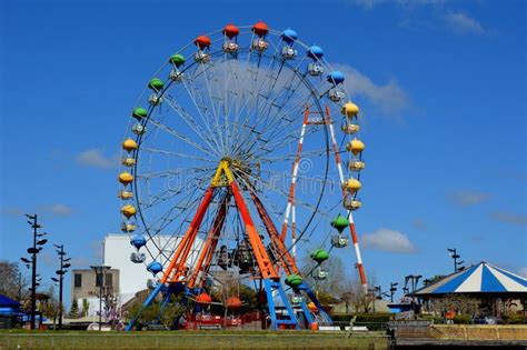 Eiffel Wheel in the Parque De La Costa, Tigre, Buenos Aires Editorial ...