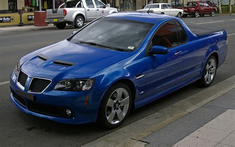File:2009–2010 Holden VE Commodore (MY10) SS V Special Edition ute 01 ...