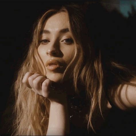 Lips : r/SabrinaCarpenter