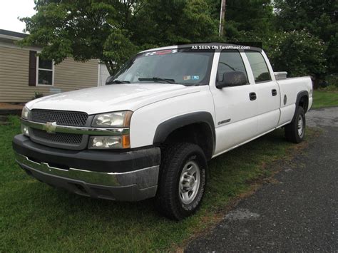 2004 Chevrolet Silverado 2500 Hd Base Crew Cab Pickup 4 - Door 8. 1l