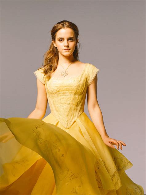 New pic of Emma Watson from 'Beauty and the Beast' - Beauty and the ...