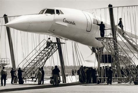 The Concorde Story | Concorde, Vintage aircraft, Supersonic aircraft