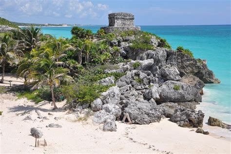 Private Tour to Tulum with an archeologist guide (Mar 2024)