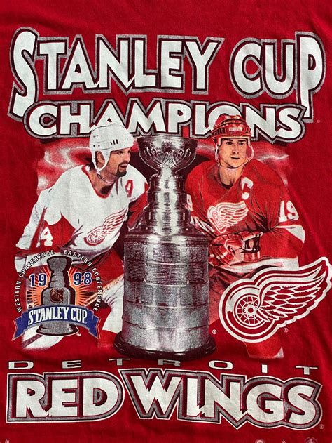 Detroit Red Wings 1998 Stanley Cup Champions t-shirt | Etsy