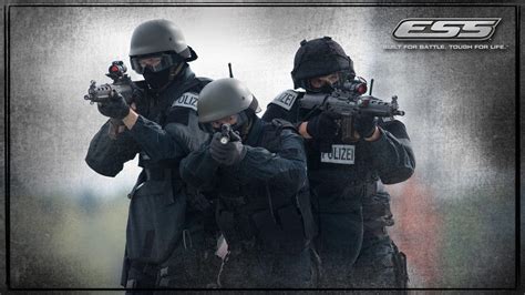 Swat Wallpapers - Top Free Swat Backgrounds - WallpaperAccess