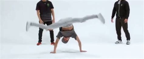 Breakdance Power Move GIF - Breakdance Power Move Spinning - Discover ...