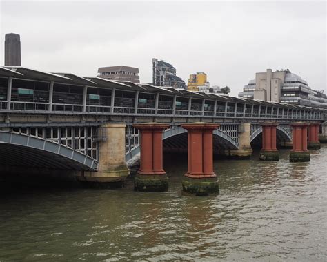 The Old Blackfriars Bridge · Look Up London Tours