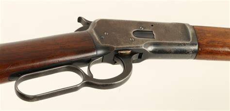 Winchester Model 92 lever action rifle, .32 W.C.F. caliber, 24” round barrel, S/N 944899, blued fi