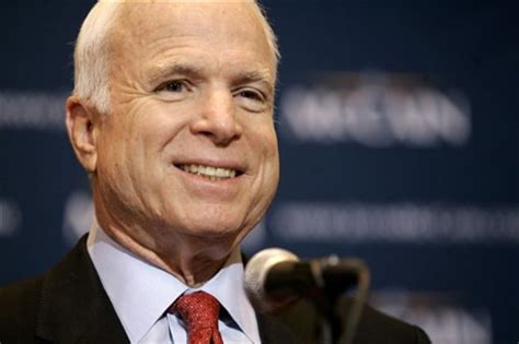 McCain presses Obama on public financing