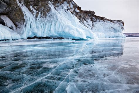 See How Lake Baikal in Siberia Transforms Into Winter Wonderland