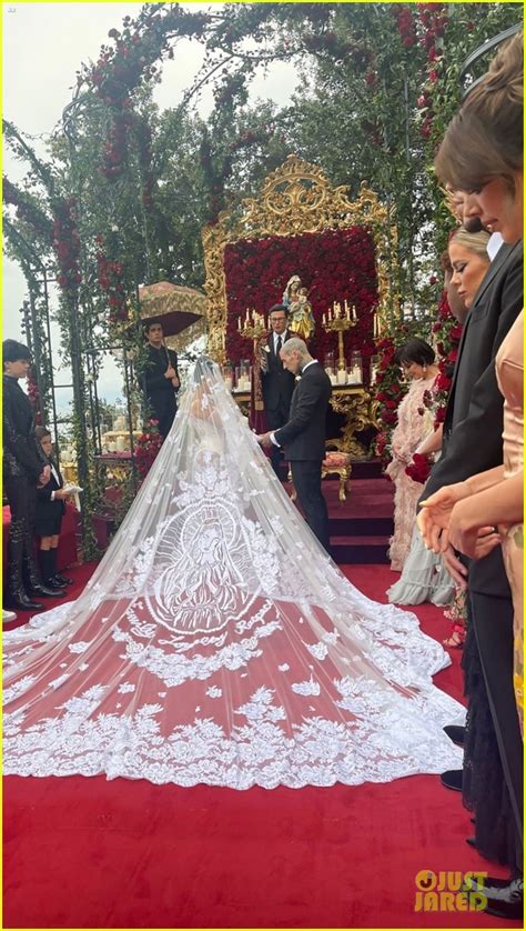 Kourtney Kardashian's Wedding Photos - See Her Dress & Gorgeous Venue for Italian Affair with ...