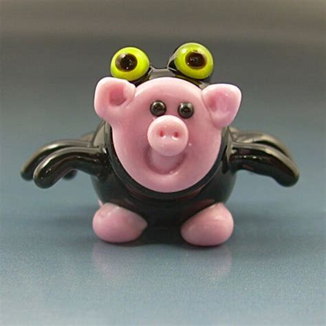 Items similar to SpiderPig Spider Pig Halloween Handmade Lampwork Glass ...