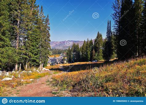 Lake Mary Martha and Catherine Hiking Trail Views To Sunset Peak on the ...