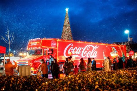 History of the Coca-Cola Christmas Truck: A Holiday Tradition on Wheels ...