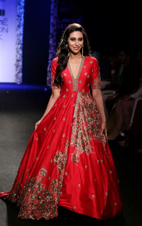 Bollywood stars at Lakme Fashion Week - News in Images - Emirates24|7