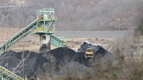 Eastern Kentucky program awarded $5.2 million to help laid-off coal miners | Lexington Herald Leader