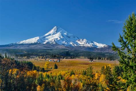 8 Charming Small Towns in Oregon - MapQuest Travel