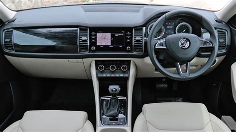 Skoda Kodiaq 2017 Diesel Std Interior Car Photos - Overdrive