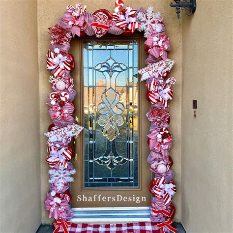 Outdoor Christmas Garland with Lights Red and White Christmas | Etsy | Outdoor christmas garland ...