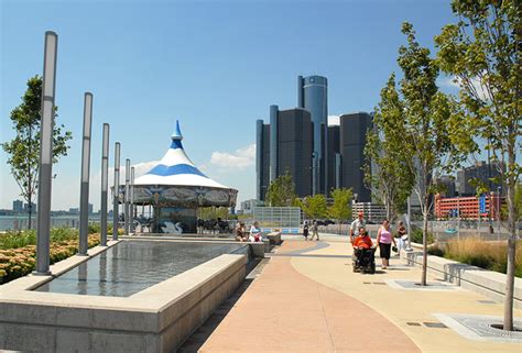 Detroit Riverwalk - Detroit