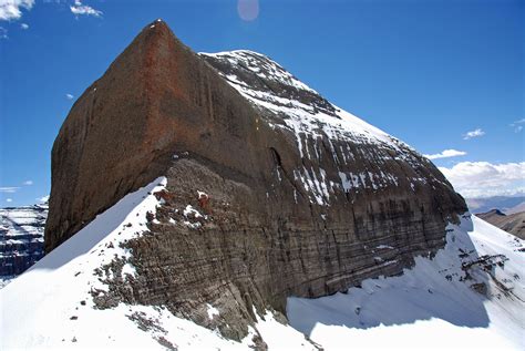 35 Nandi Towers Above From Nandi Pass On Mount Kailash Inner Kora Nandi ...